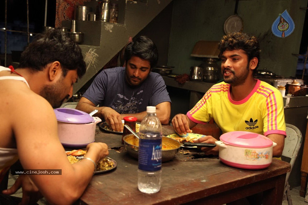 Rendavathu Padam Tamil Movie New Stills - 15 / 54 photos