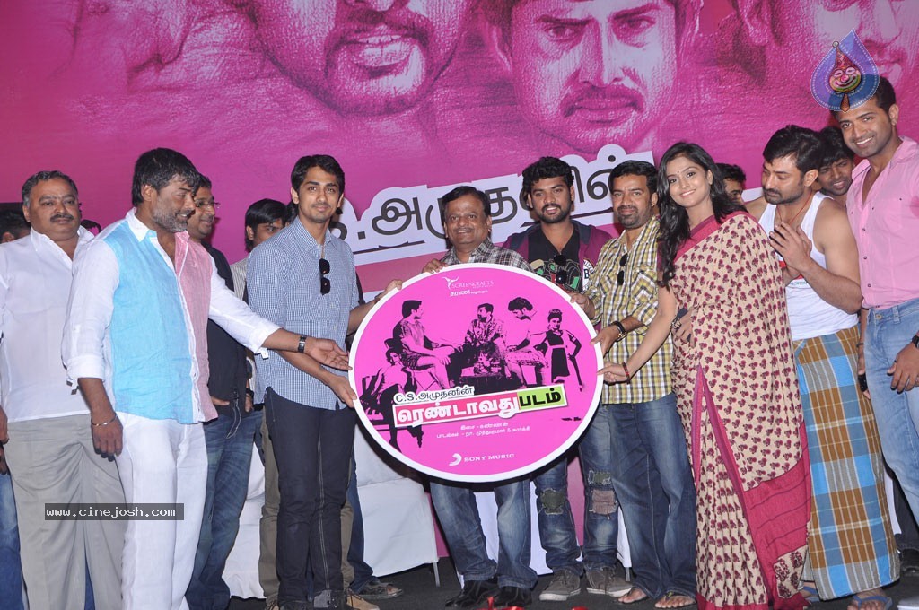 Rendavathu Padam Tamil Movie Photos - 37 / 90 photos