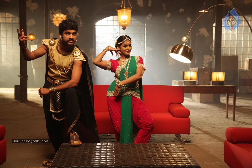 Rendavathu Padam Tamil Movie Photos - 43 / 90 photos