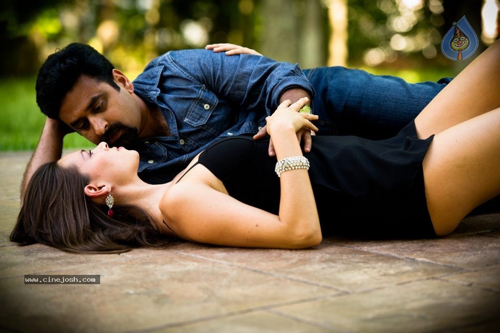 Rendu Rellu Naaluge Movie Stills - 9 / 20 photos