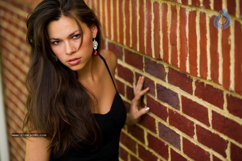 Rendu Rellu Naluge Movie Stills - 2 / 20 photos