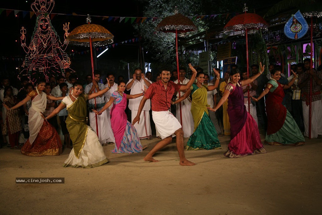 Rettai Vaalu Tamil Movie Stills - 38 / 72 photos