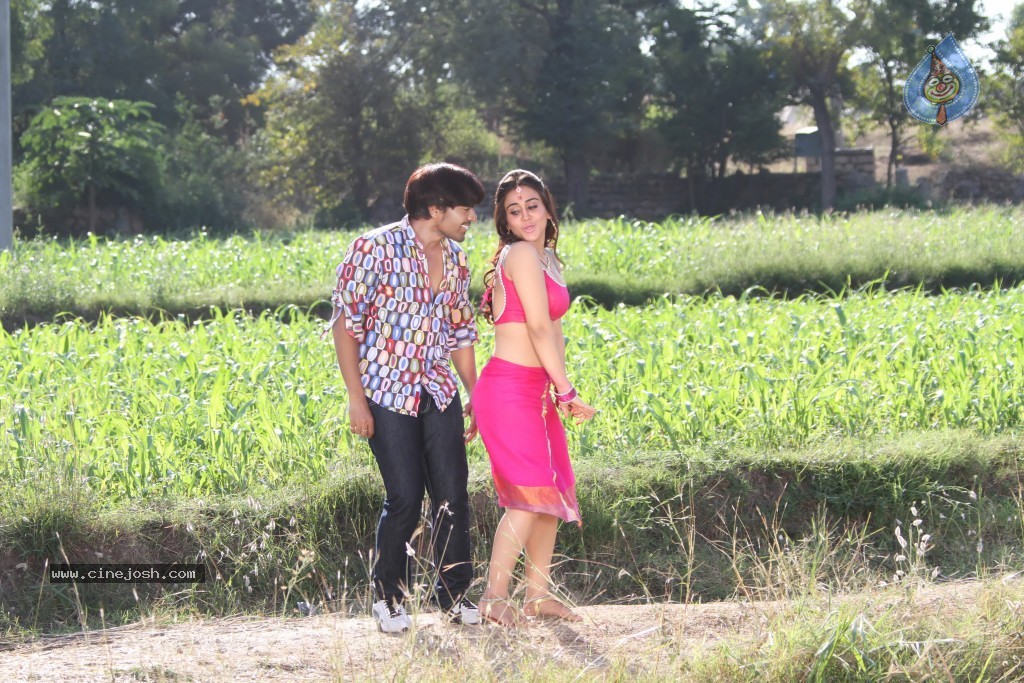 Rey Rey Movie New Photos - 19 / 40 photos