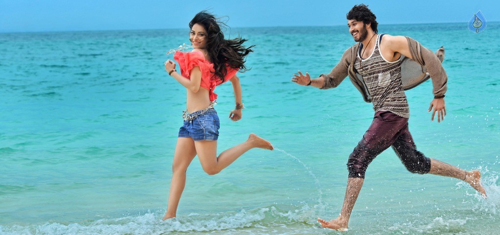 Rogue Movie New Stills - 1 / 5 photos