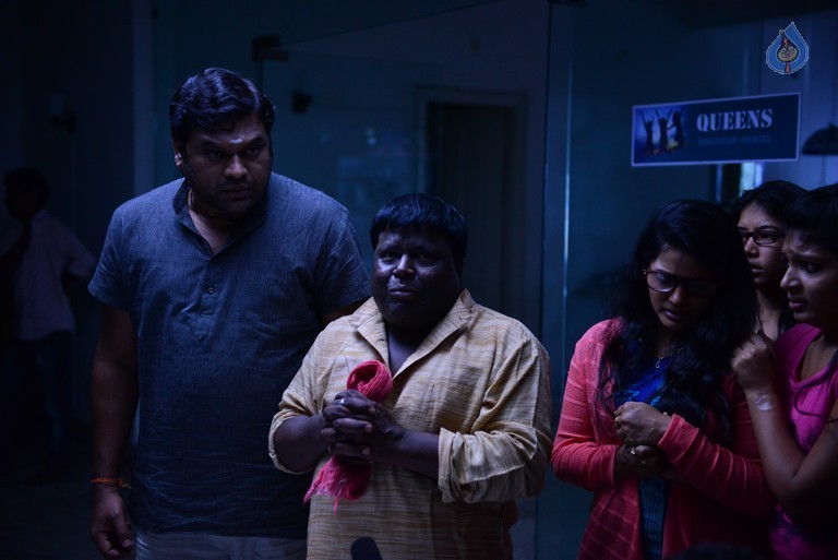 Rojulu Marayi New Photos - 2 / 10 photos