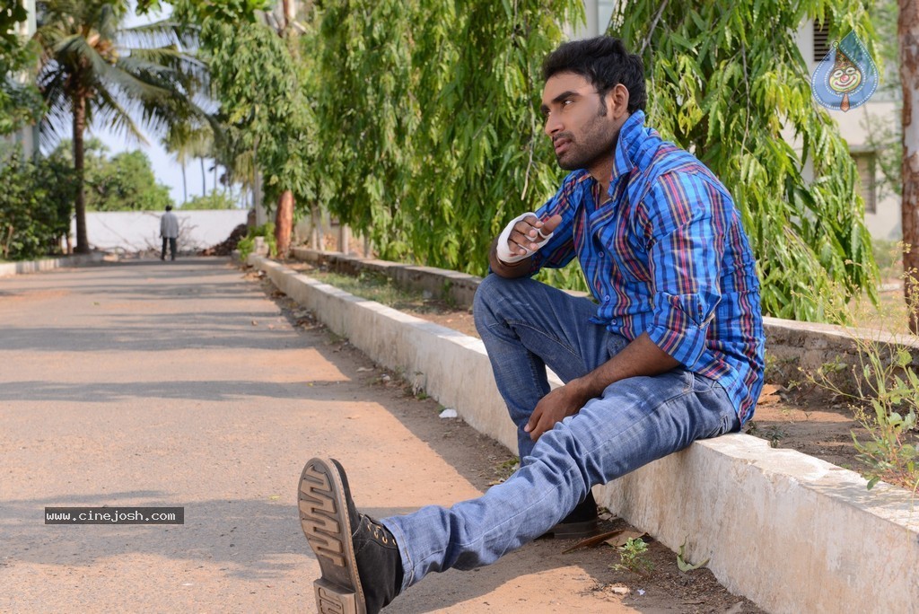 Romance with Finance Movie Stills - 107 / 145 photos