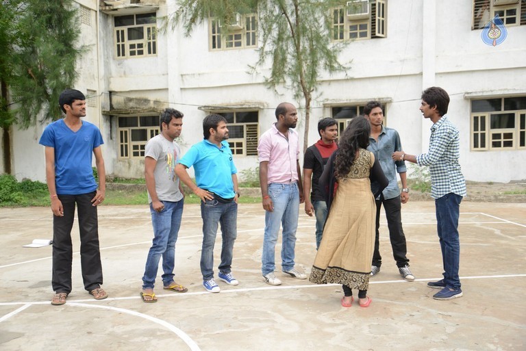 Romance with Finance New Stills - 1 / 120 photos