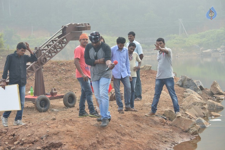 Romance with Finance New Stills - 3 / 120 photos