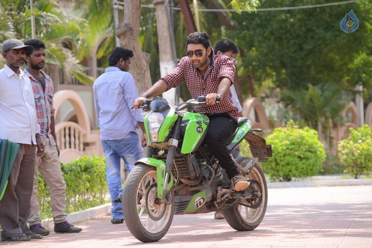 Romance with Finance New Stills - 65 / 120 photos