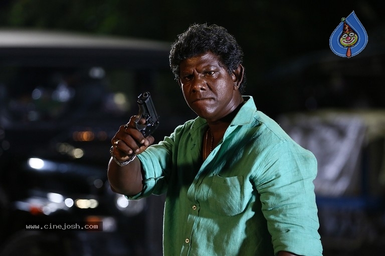 Roshagadu Movie Working Stills - 8 / 12 photos