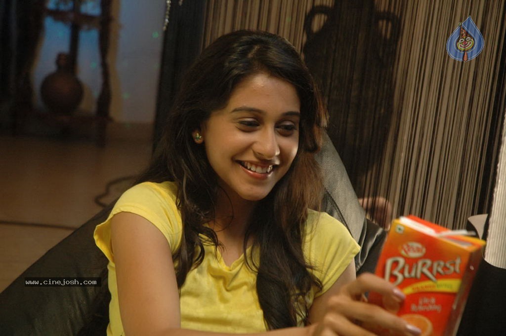 Routine Love Story Movie New Photos - 22 / 132 photos