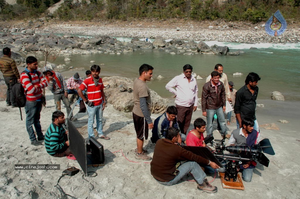 Routine Love Story Movie New Photos - 47 / 132 photos