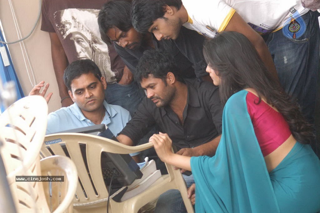 Routine Love Story Movie New Photos - 71 / 132 photos