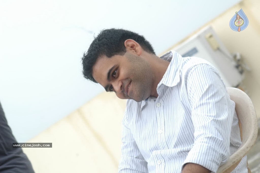 Routine Love Story Movie New Photos - 76 / 132 photos