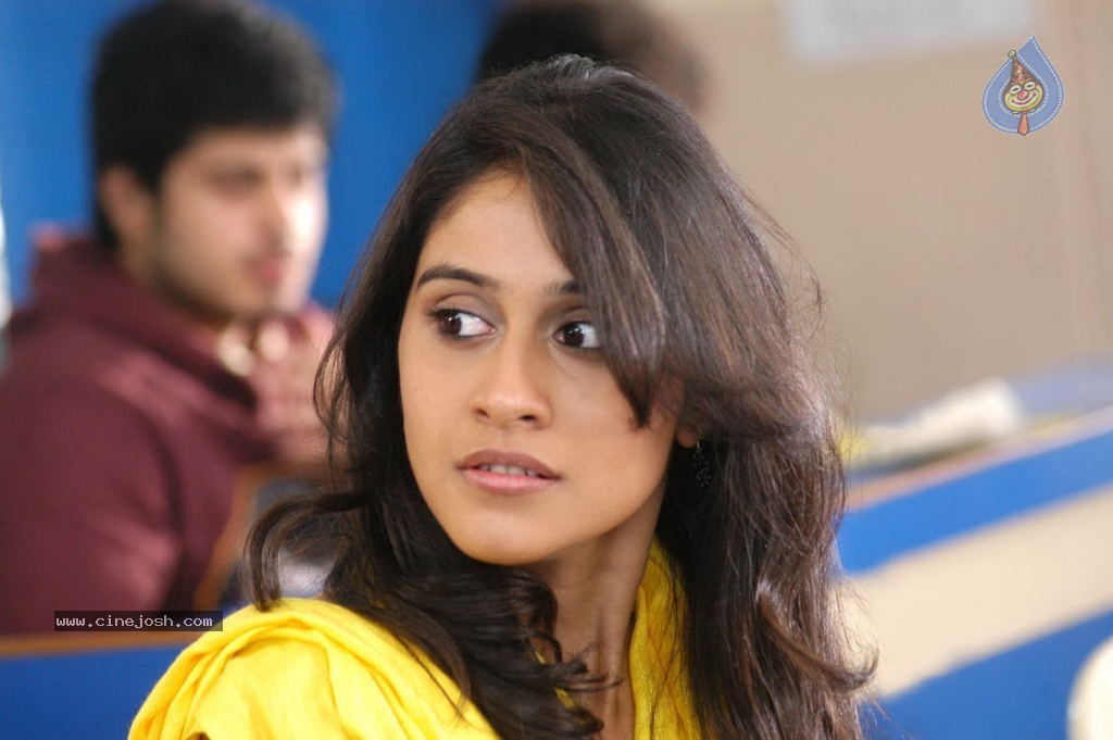 Routine Love Story Movie New Photos - 90 / 132 photos