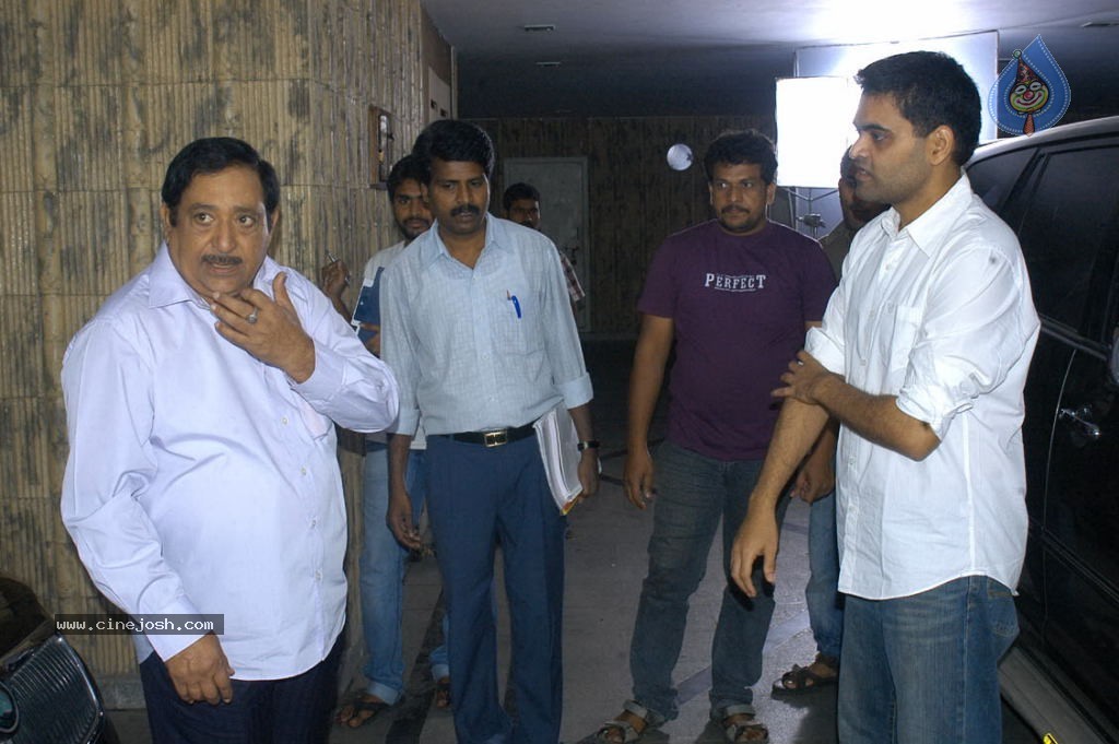 Routine Love Story Movie New Photos - 110 / 132 photos