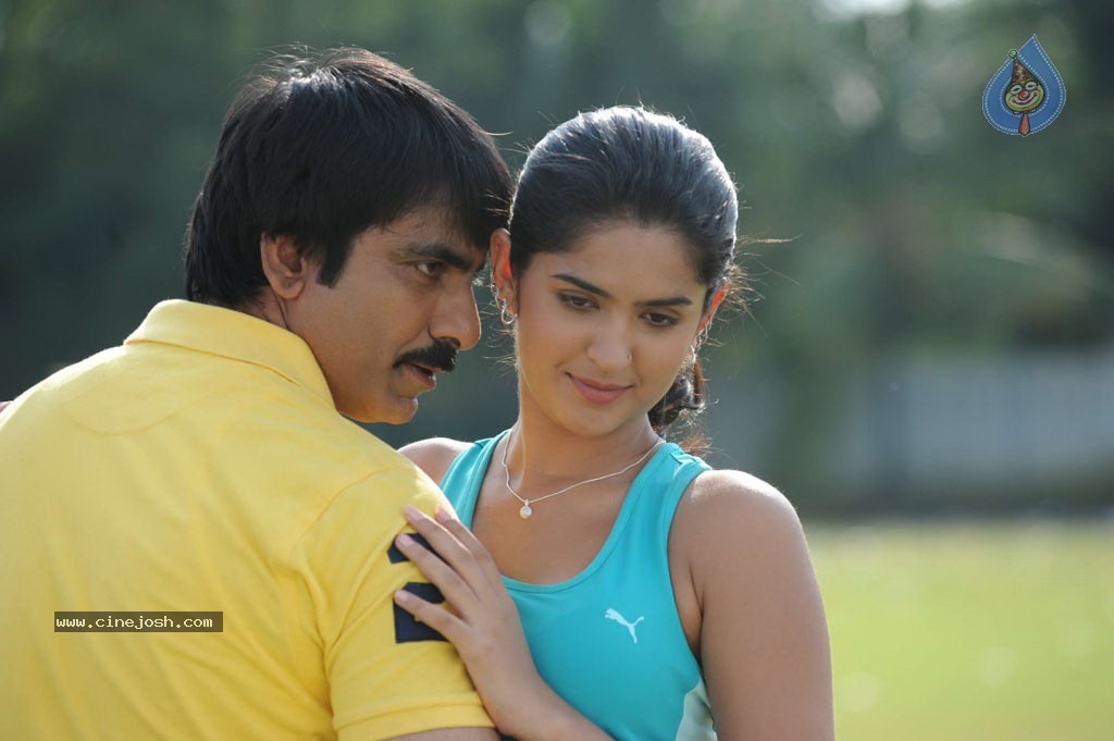 Rowdi Raja Tamil Movie Stills - 37 / 65 photos