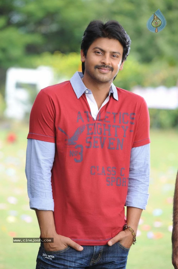 Rowdi Raja Tamil Movie Stills - 47 / 65 photos