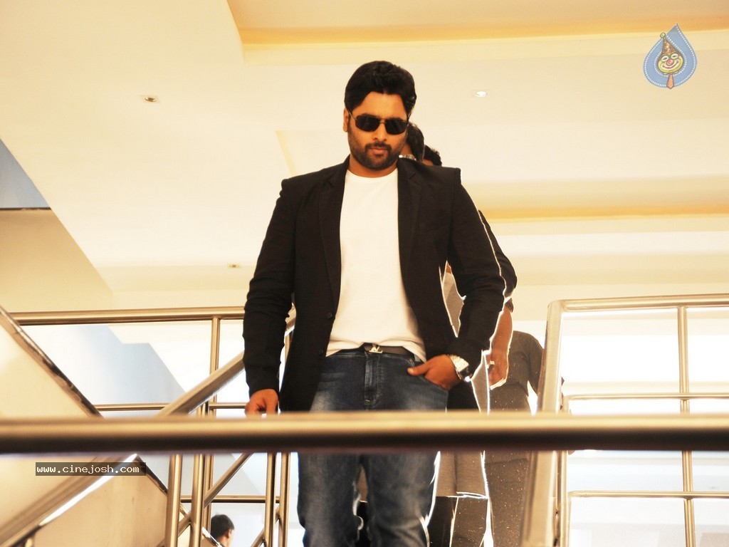 Rowdy Fellow Movie Latest Photos - 32 / 37 photos