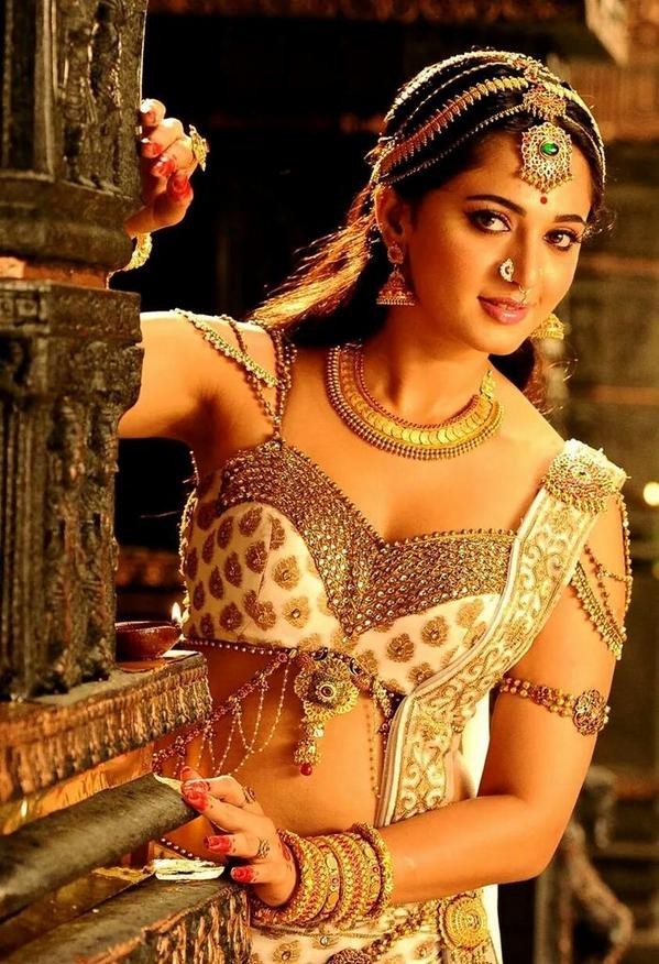 Rudhramadevi New Still - 1 / 1 photos