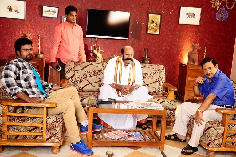 Rudra IPS Movie Photos - 30 / 40 photos