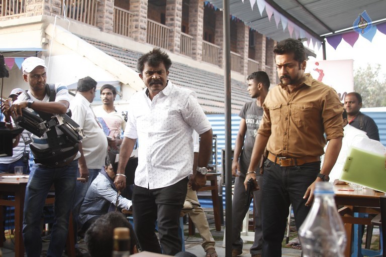  S3 Movie First Look Photos - 2 / 3 photos