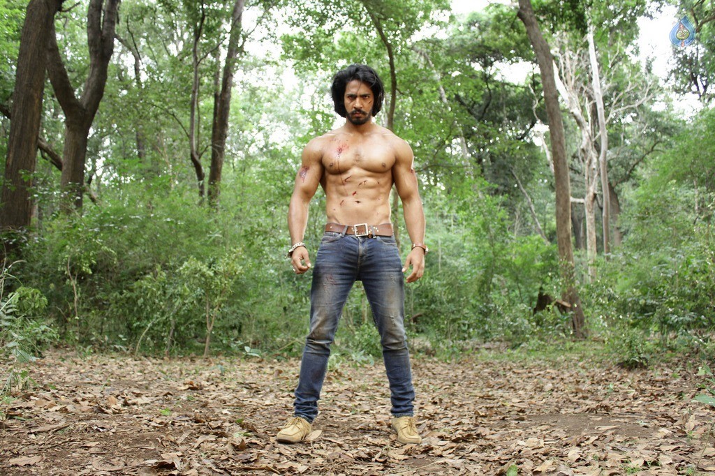 S3 Yamudu 3 Movie Stills - 14 / 65 photos