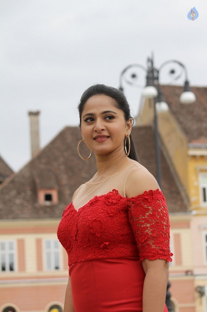 S3 Yamudu 3 Movie Stills - 26 / 65 photos