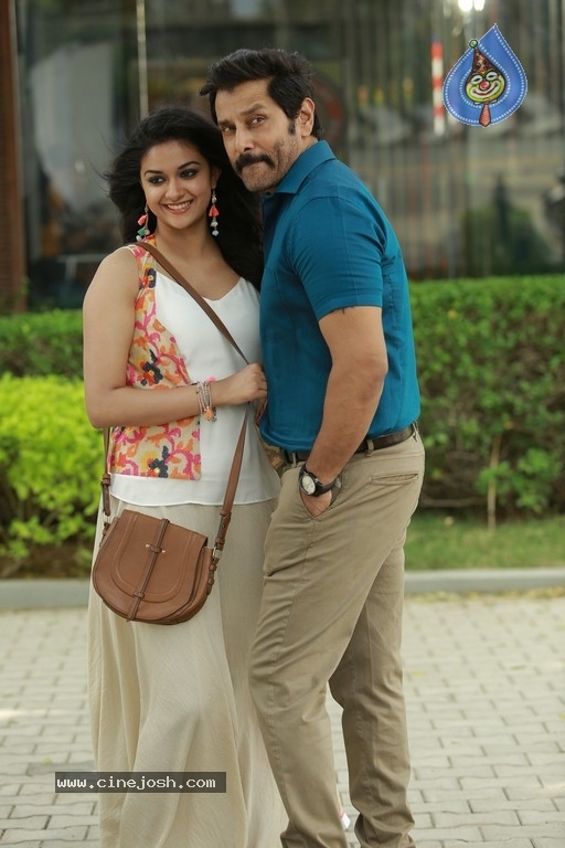 Saamy Square Movie New Stills - 6 / 12 photos