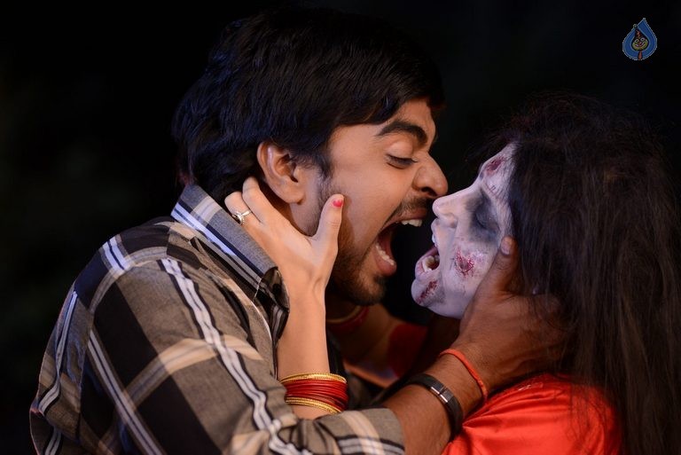 Sahasam Seyara Dimbaka Latest Photos - 30 / 57 photos