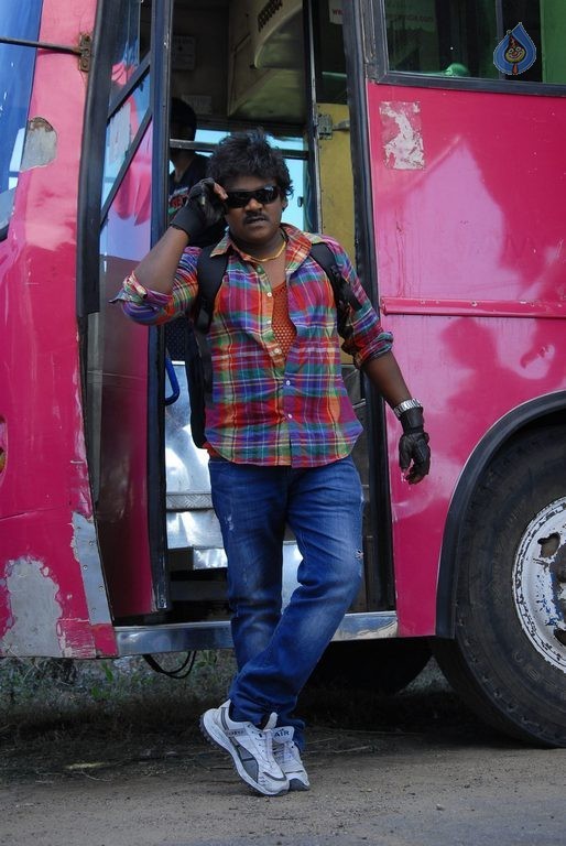 Sahasam Seyara Dimbaka New Photos - 19 / 31 photos