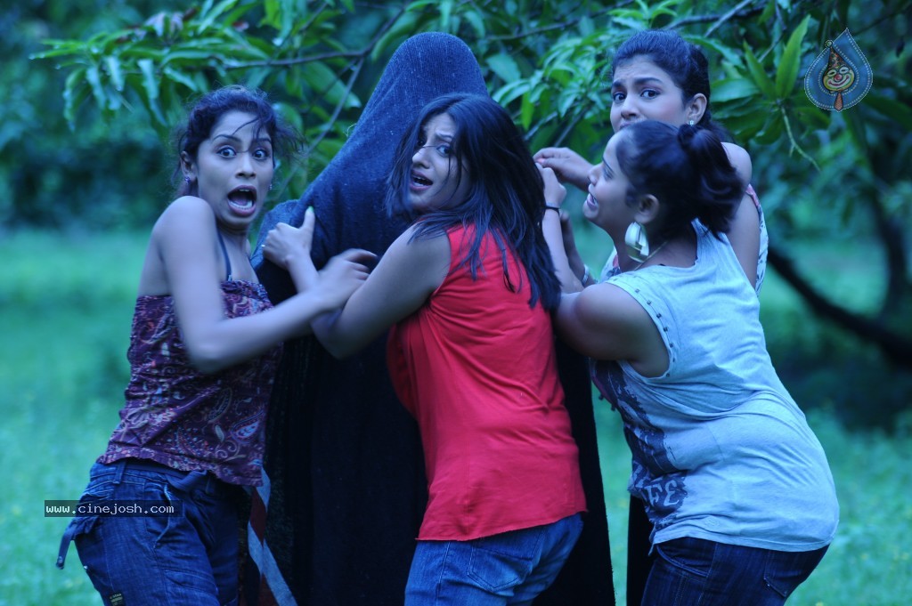 Sahasra Movie New Stills - 31 / 35 photos