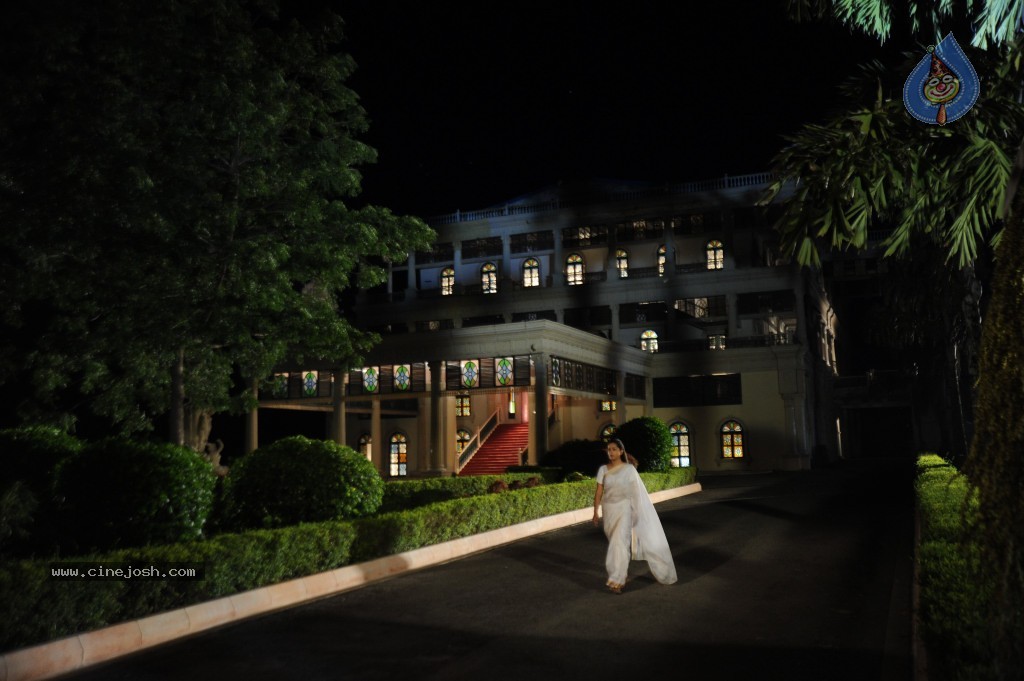 Sahasra Movie New Stills - 34 / 35 photos