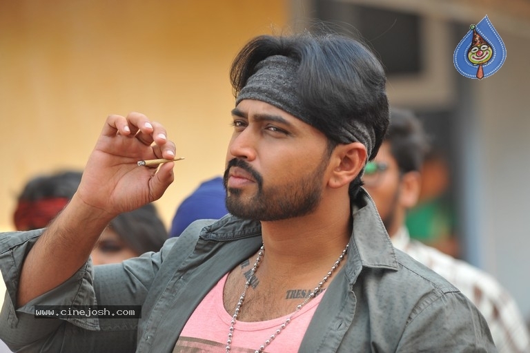 Sakala Kala Vallabhudu Movie Working Stills - 3 / 17 photos