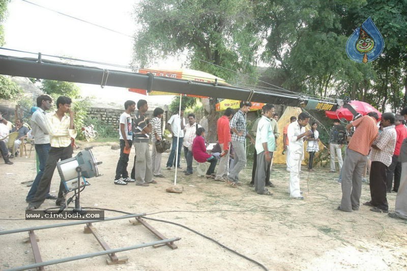 Sakshi Movie Stills - 10 / 23 photos