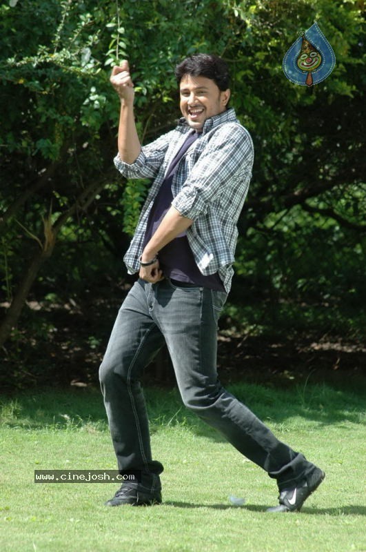 Sakshi Movie Stills - 12 / 23 photos