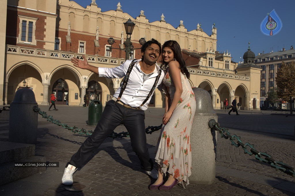 Sakuni Movie Latest Stills - 42 / 50 photos