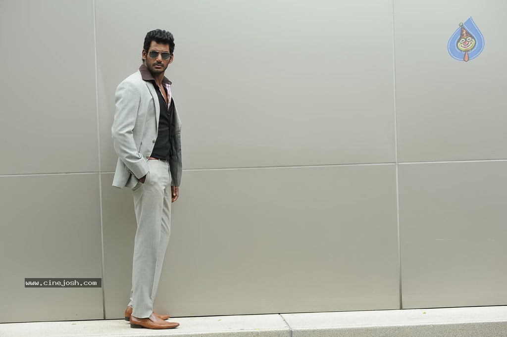 Samar Tamil Movie New Stills - 43 / 89 photos