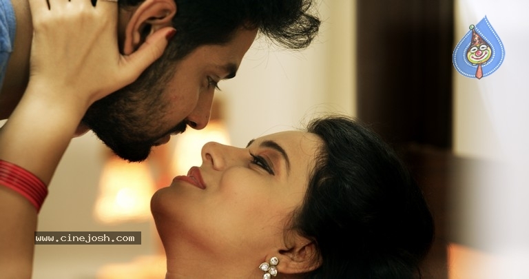 Sameeram Movie Stills - 8 / 10 photos