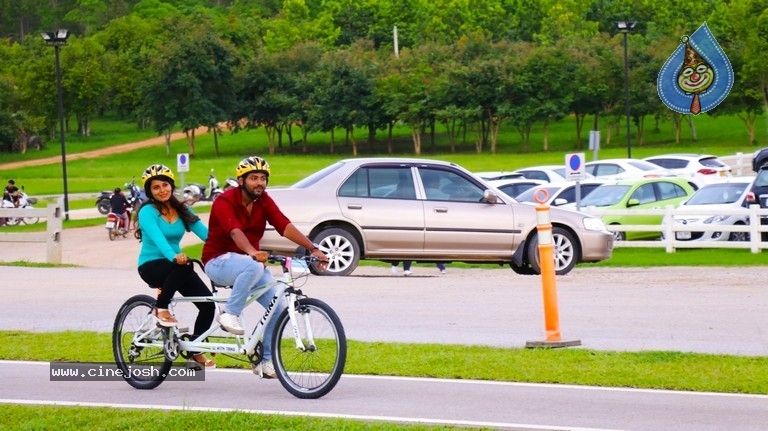 Sameeram Movie Stills - 9 / 10 photos