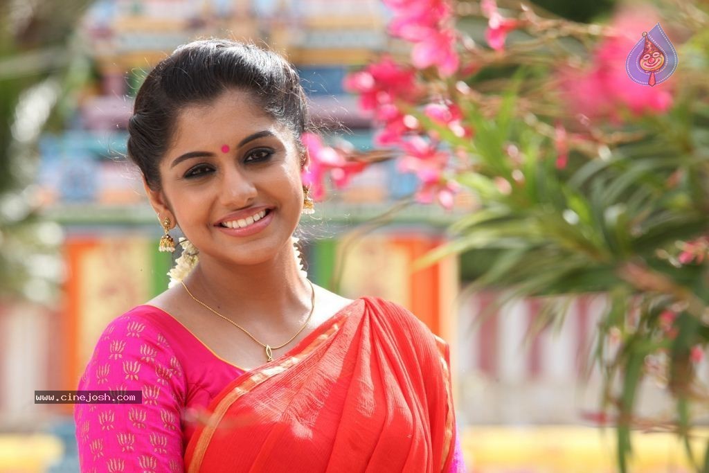 Sandamarutham Tamil Movie Stills - 28 / 49 photos