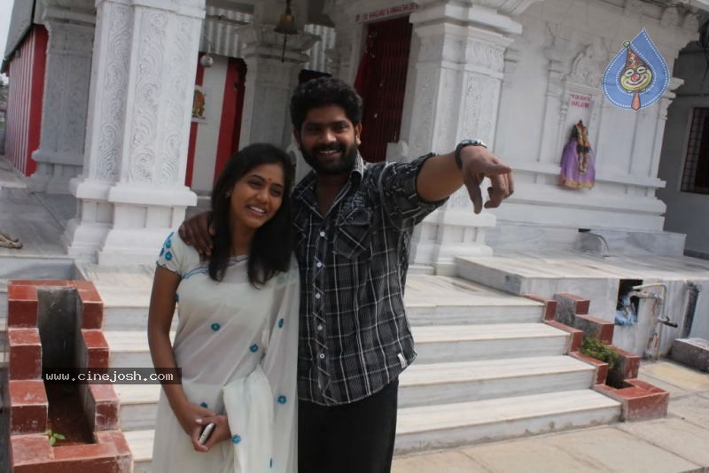 Santhosh Parlawar Jathara Movie Stills - 3 / 33 photos