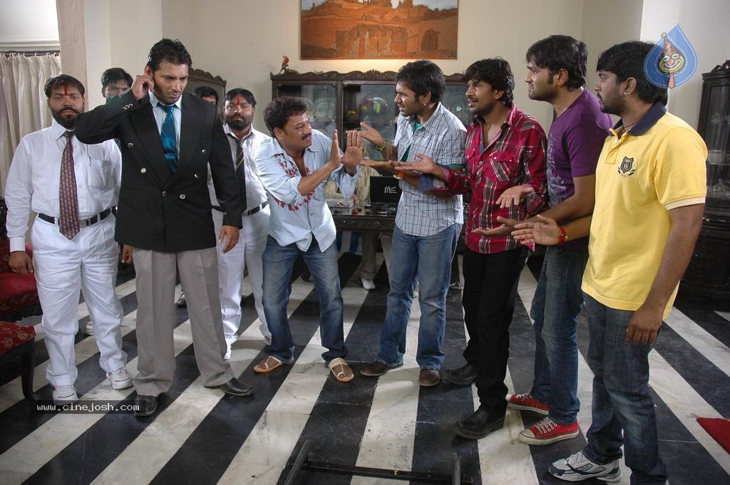 Sarkar Gunda Movie Stills - 49 / 67 photos