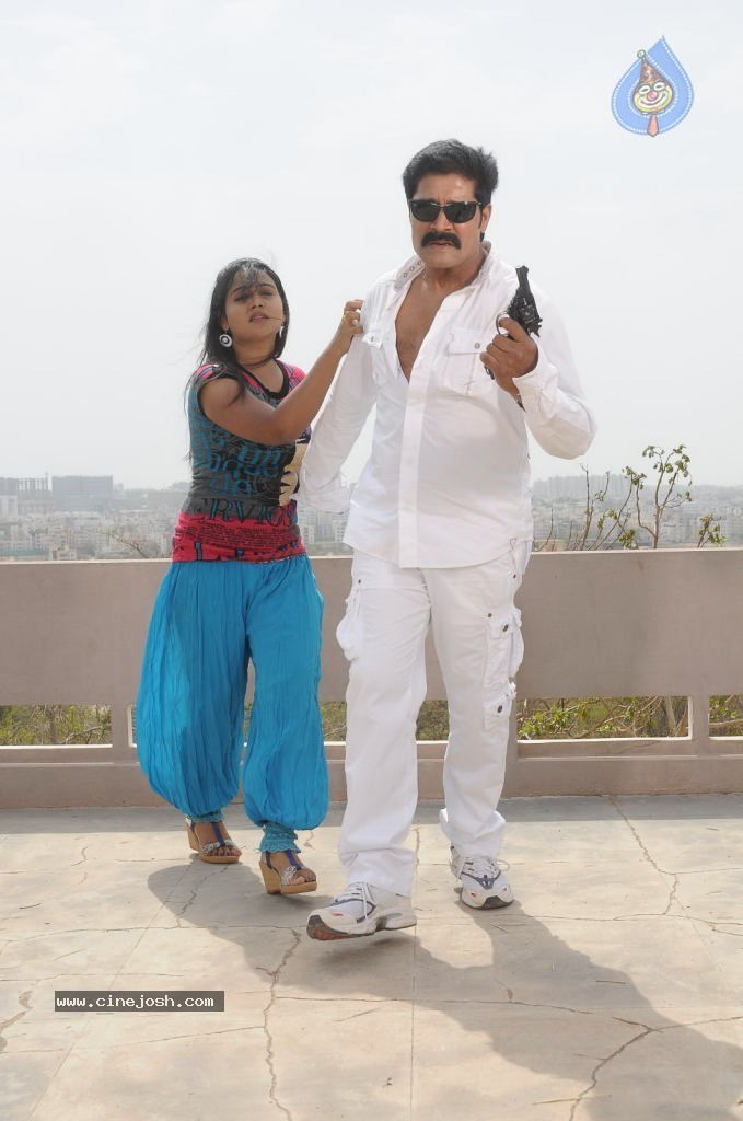 Sarkar Gunda Movie Wallpapers - 49 / 56 photos