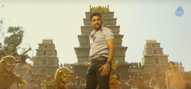 Sarrainodu Movie New Photos - 10 / 41 photos