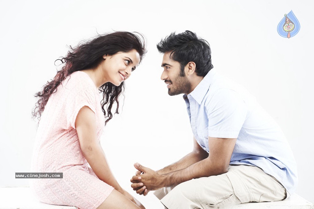 Sattam Oru Iruttarai Tamil Movie New Stills - 40 / 63 photos