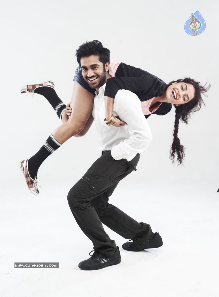 Sattam Oru Iruttarai Tamil Movie New Stills - 60 / 63 photos