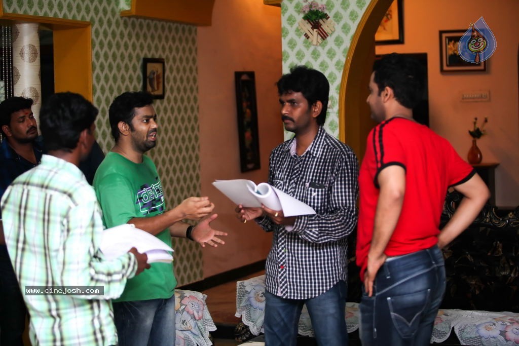 Seesa Movie Stills and Posters - 11 / 53 photos