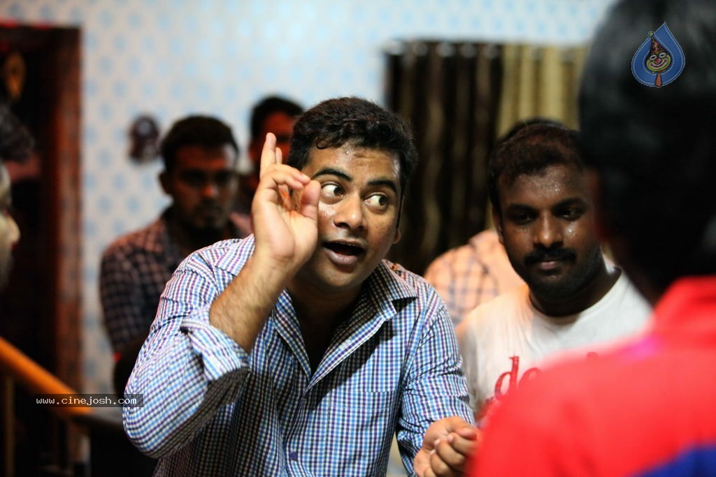 Seesa Movie Stills and Posters - 20 / 53 photos