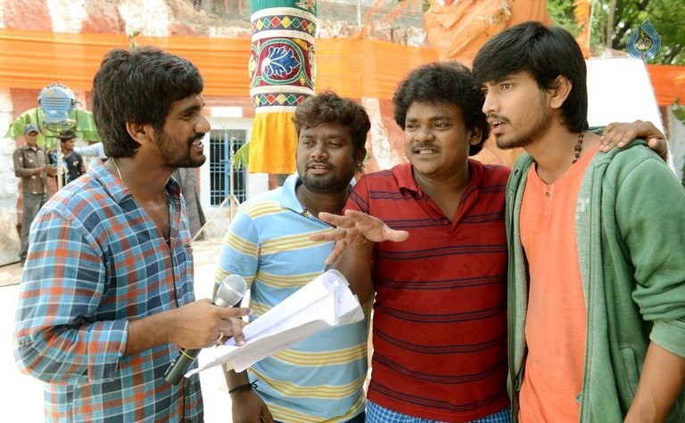 Seethamma Andalu Ramayya Sitralu Movie Photos - 5 / 9 photos